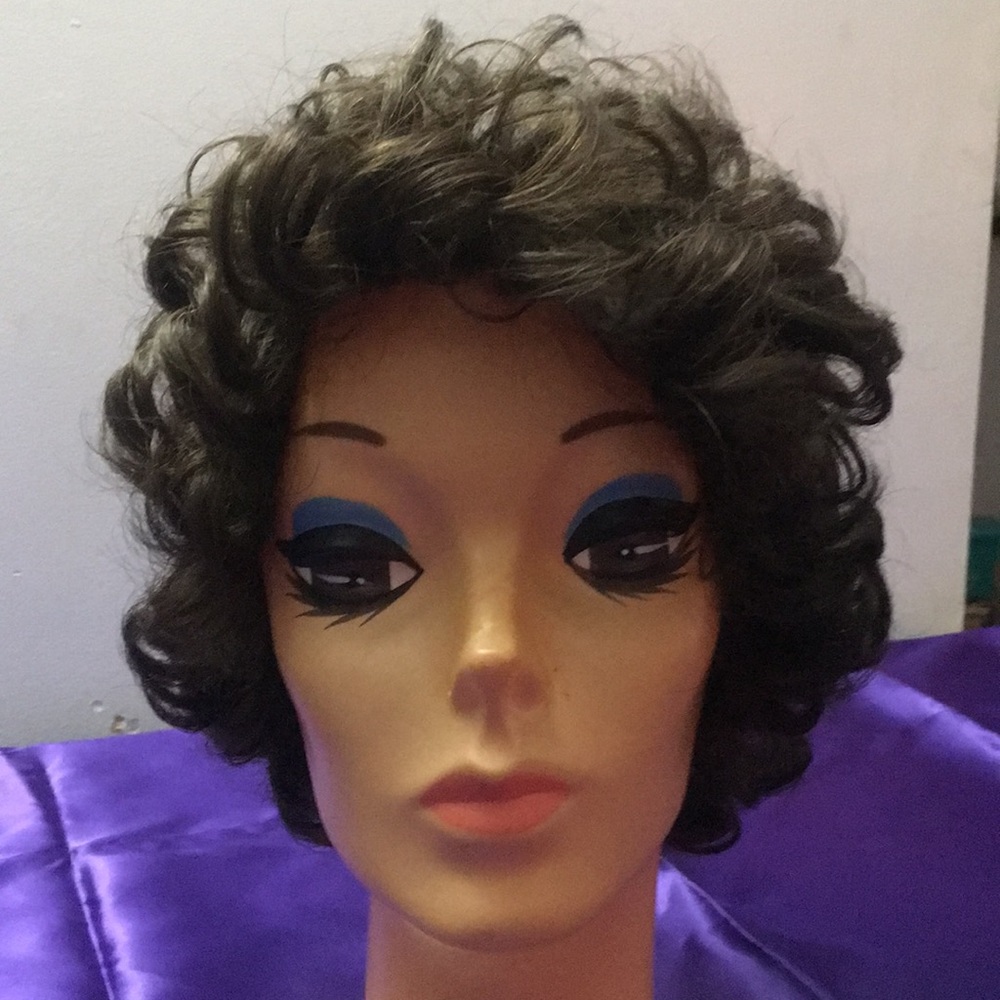 Vintage Eva Gabor Short Curly Brunette Wig